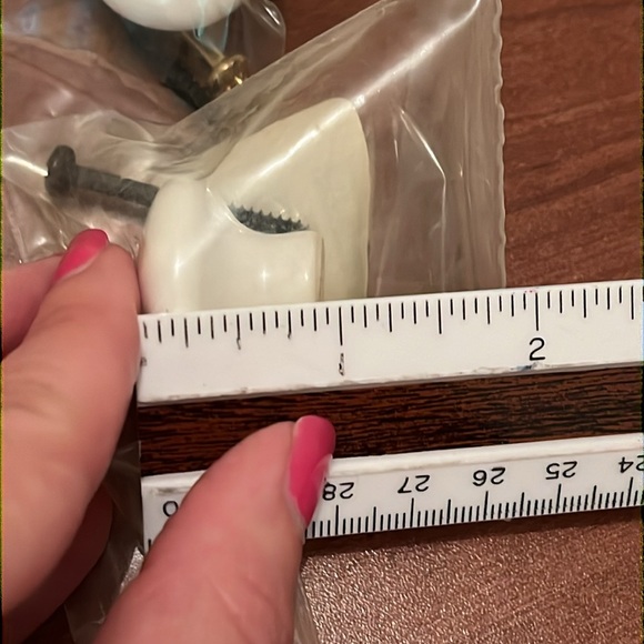 Set of 9 Porcelain Drawer Knobs - Picture 5 of 5